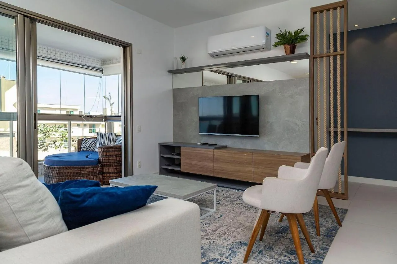 Punta Blu 102-3 - Condomínio Luxuoso com vista para o mar - Piscina - Sauna - Jacuzzi - Quadra poliesportiva - Portaria 24hs Bombinhas